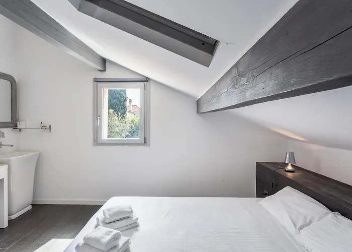 Bed & Breakfast Maison D' Orange - 3*