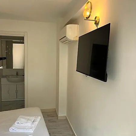Maison D' Orange - Bed & Breakfast 3*