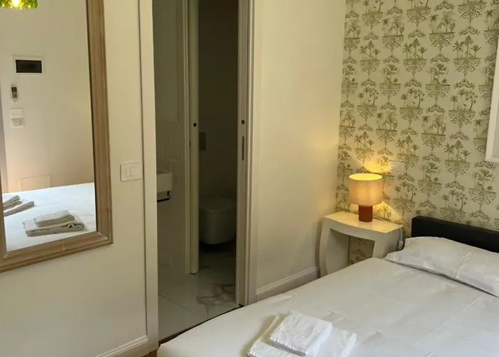 Couette-café Maison D' Orange -